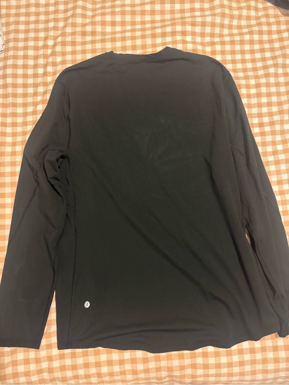 EUC Men’s Lululemon athletic long sleeve size XL